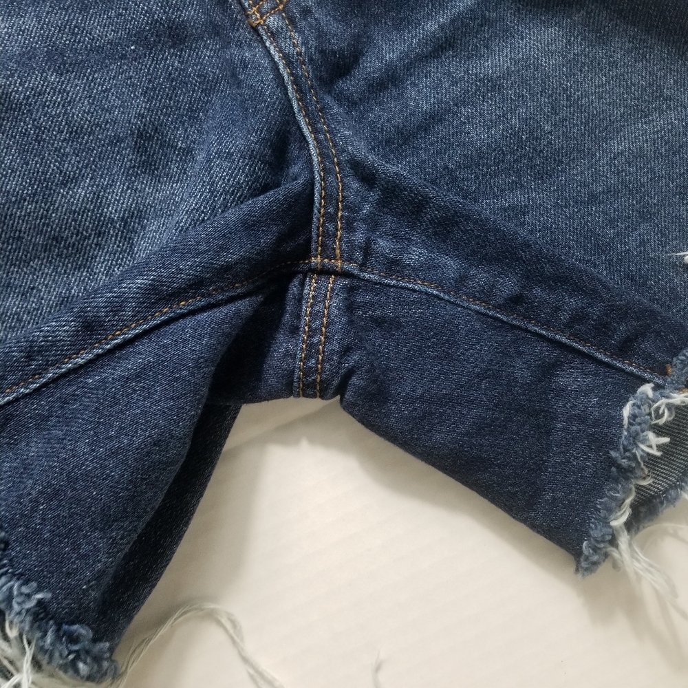 AMERICAN EAGLE WOMEN'S CUTOFF JEAN SHORTS SIZE 6 - Picture 12 of 12
